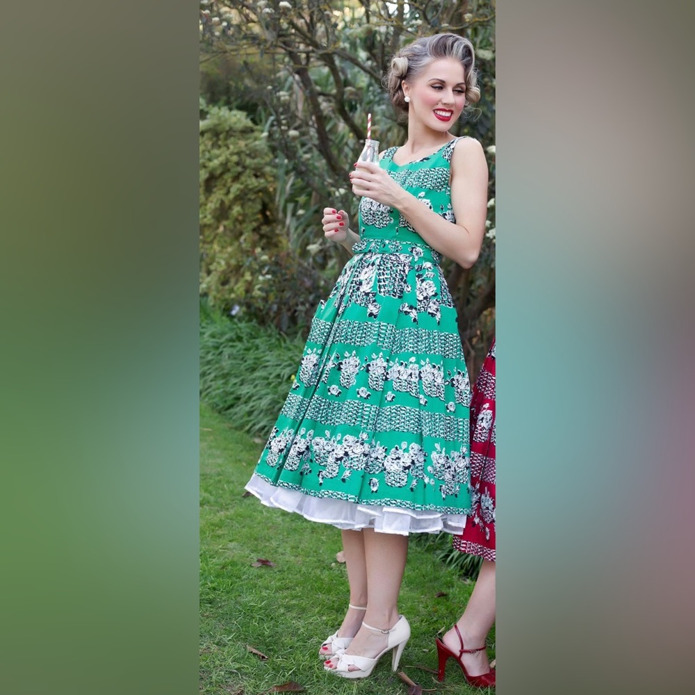 RETROSPEC'D Green Basket Dress